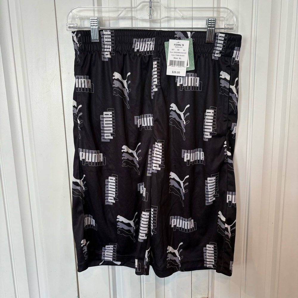 Puma Black And White Shorts Boys Size XL
